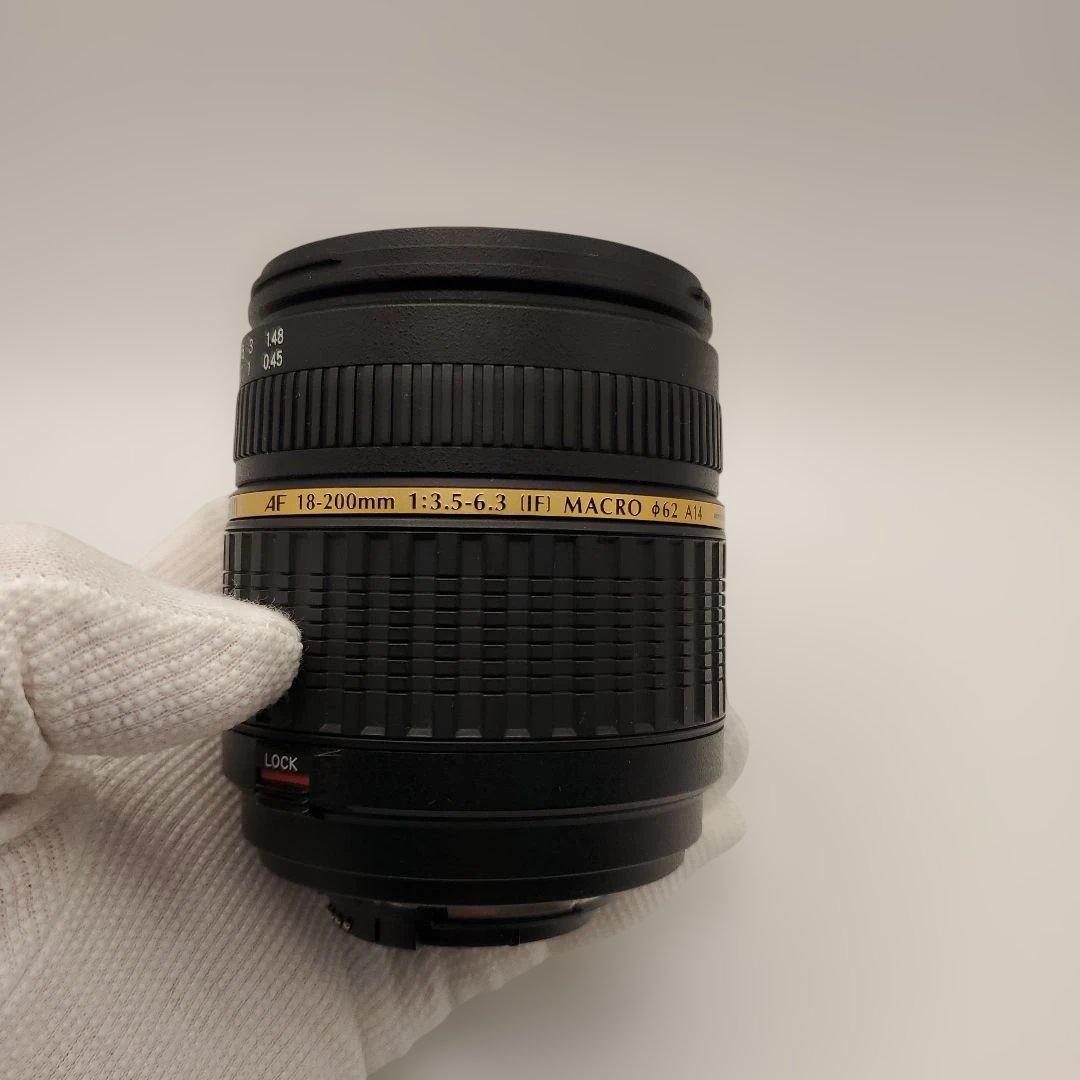 Nikon D80 デジタル一眼 人気のCCDセンサー搭載機