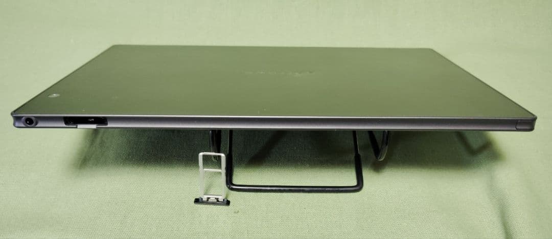 フルセグテレビ Fujitsu ARROWS Tab F-02K タブレット