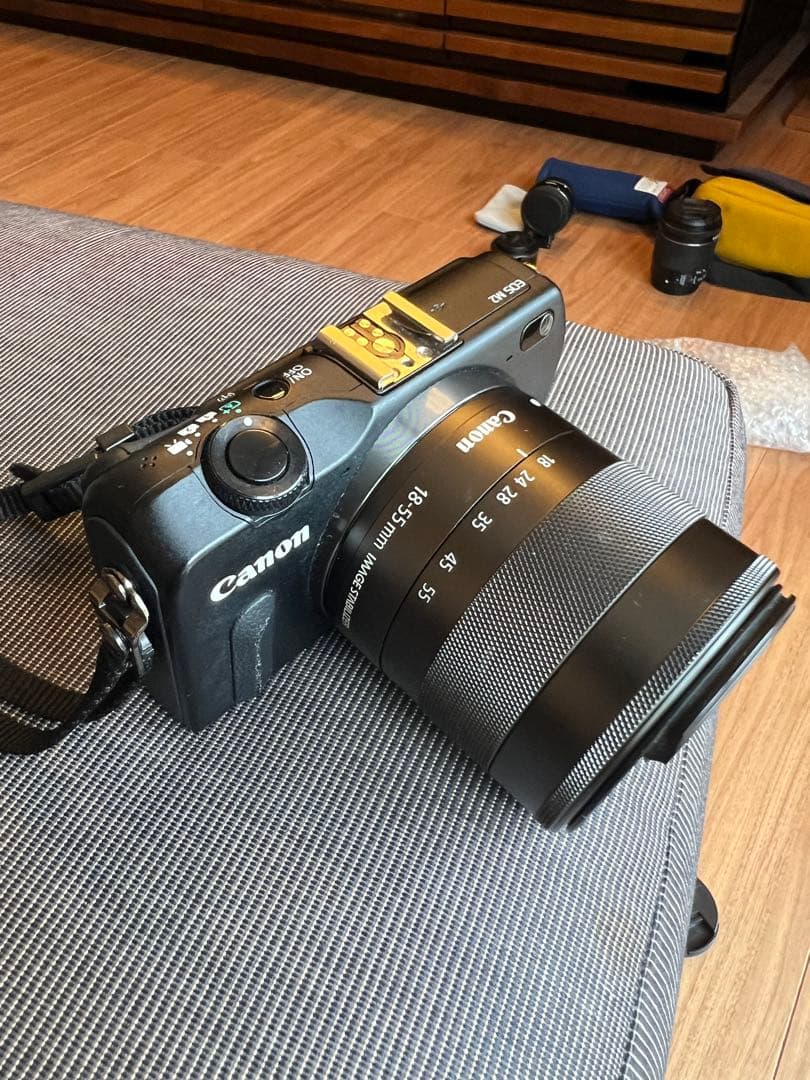 Canon EOS M2 ミラーレスカメラ 本体とレンズ