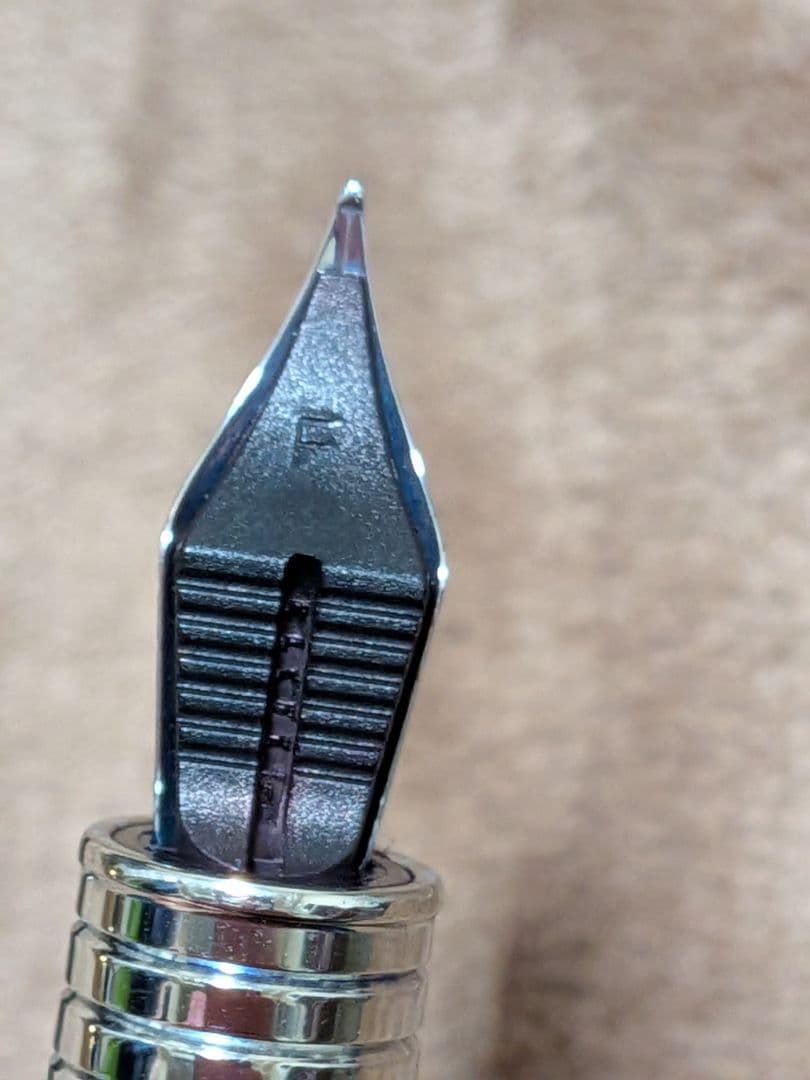 パーカー　プリミエ　ラックブラックST万年筆18k750