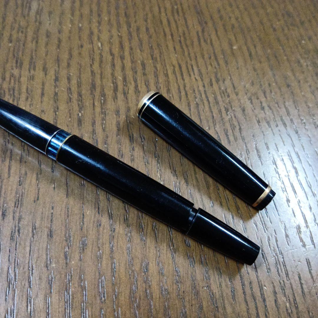 MONTBLANC 万年筆