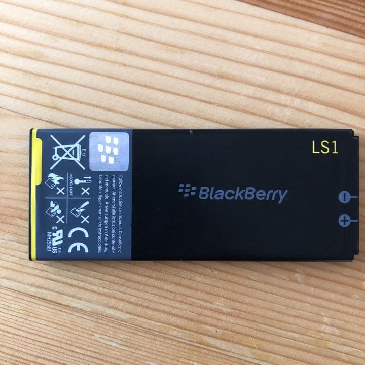 スマートフォン本体 BlackBerry z10
