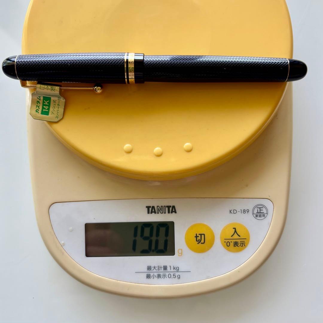 パイロット万年筆 カスタム 14K-585 M 黒中字　未使用品