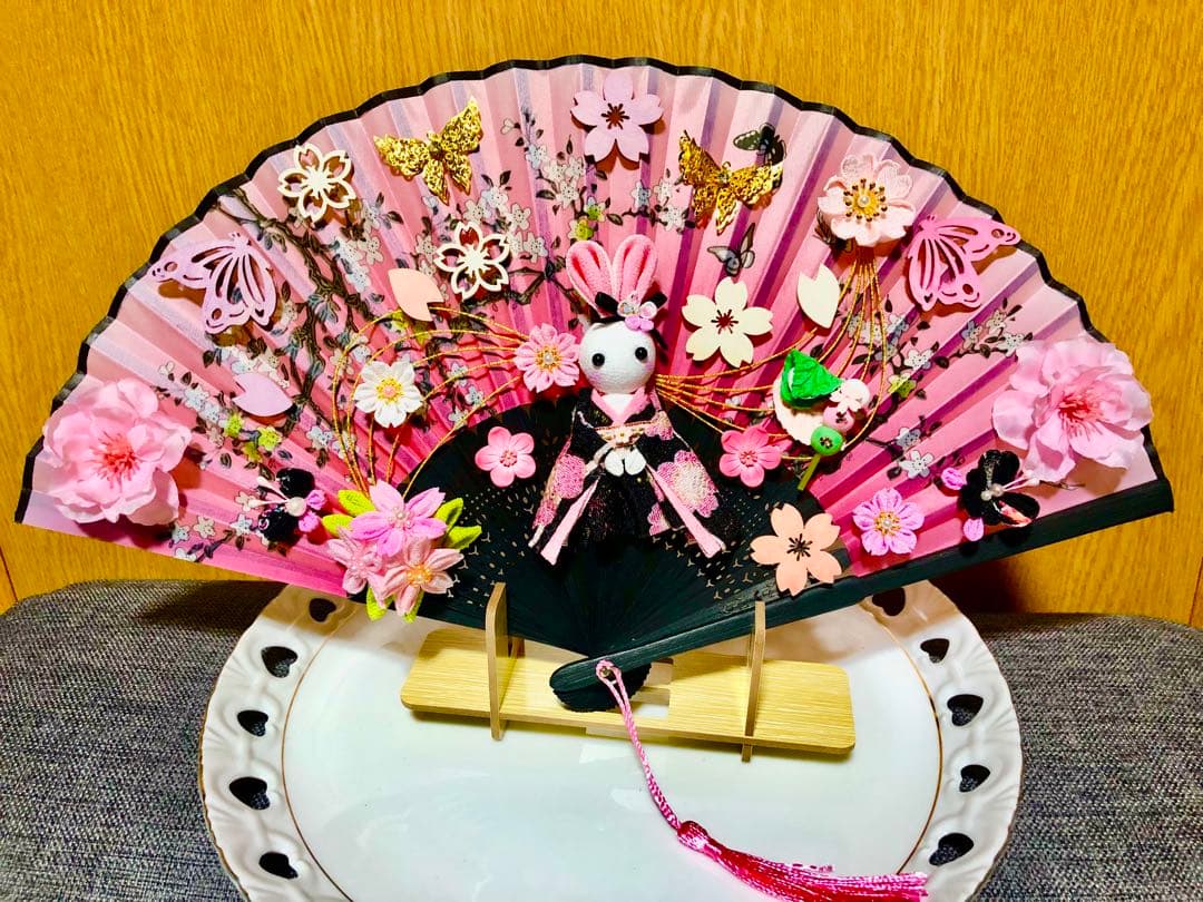 春爛漫　夜桜うさぎちゃん扇子飾り　つまみ細工飾り　なんばん往来詰め合わせ　2点