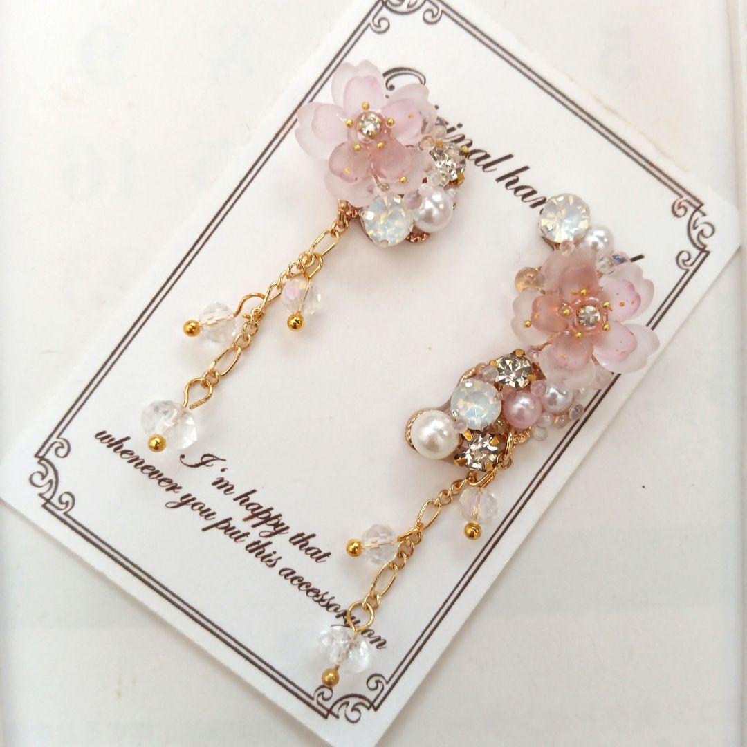 ♡ハンドメイド♡ビジューピアスorイヤリング№248桜