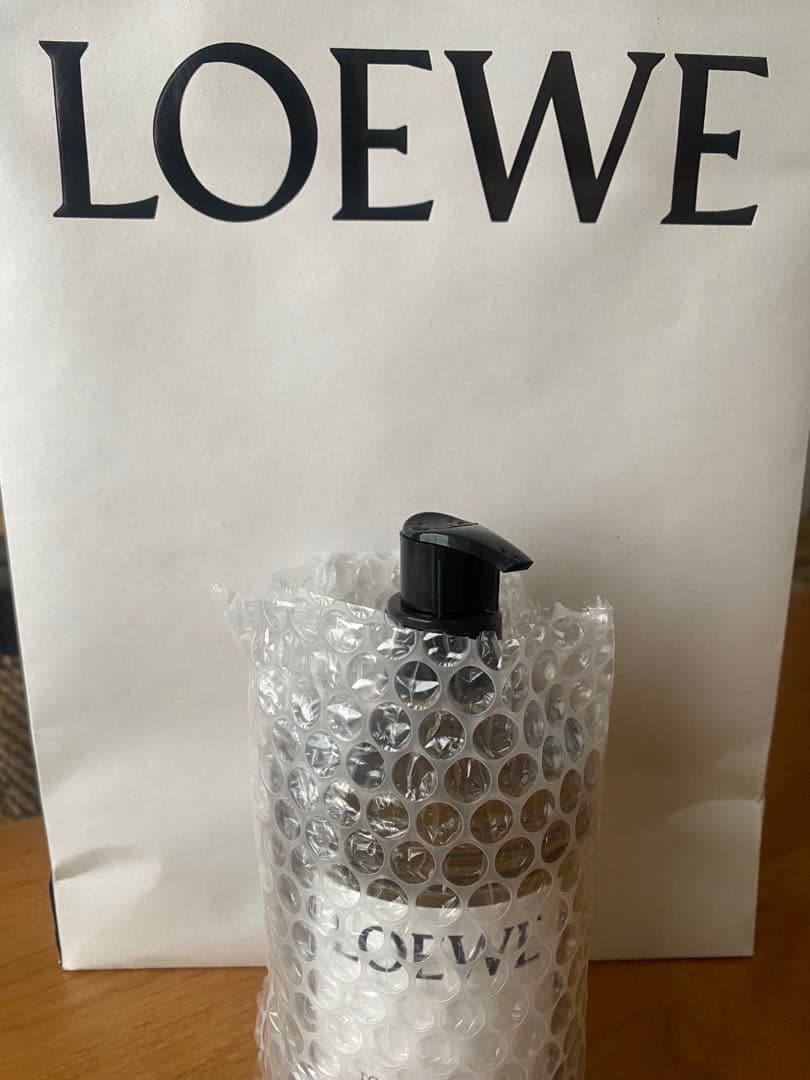 LOEWE トマトリーブス ハンドソープ
