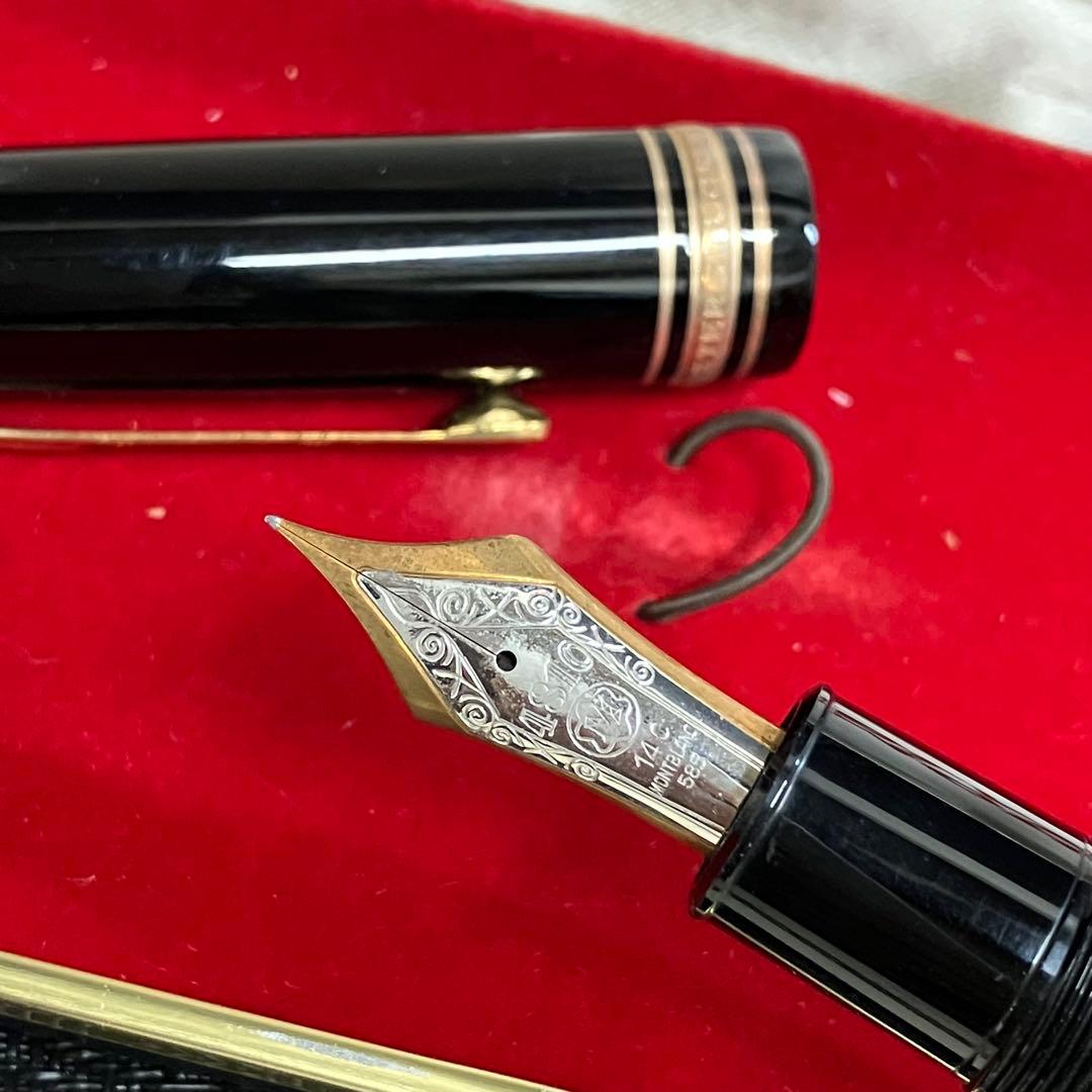 未使用14c No.149 MONT BLANC 万年筆 黒 ゴールドトリム