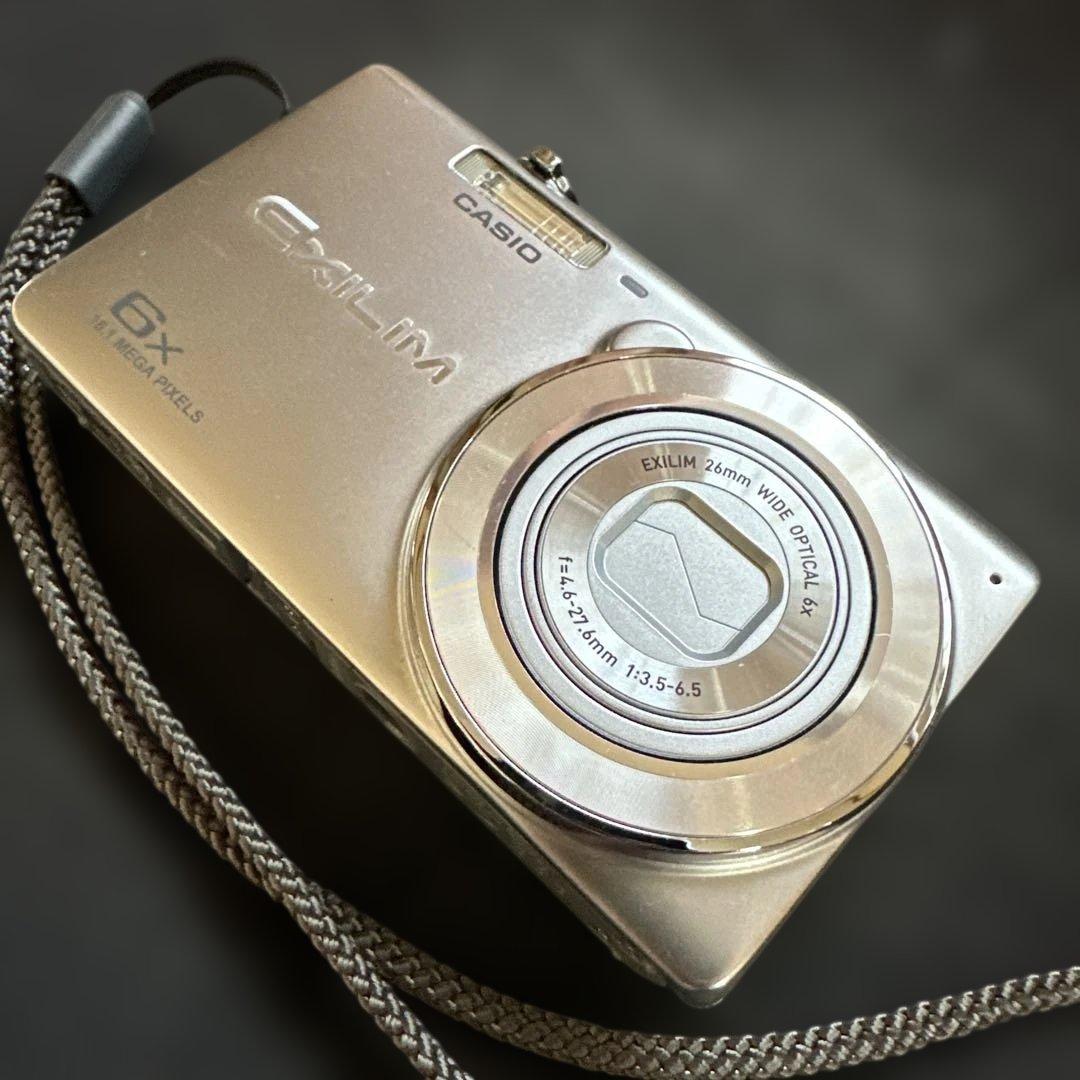 CASIO EXILIM EX-ZS20 デジタルカメラ