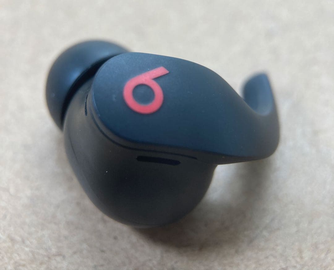【美品】Beats Fit Pro【ブラック左イヤホン】