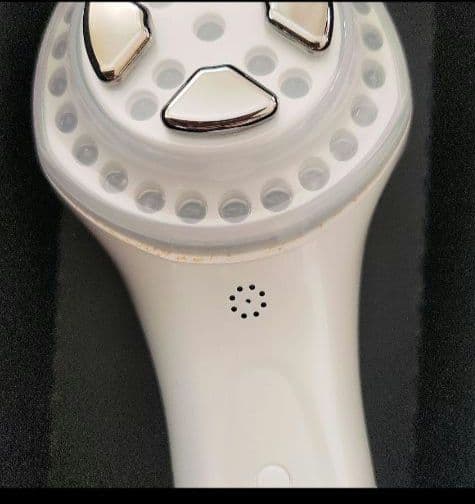 ドクターアリーヴォⅡ　美顔器