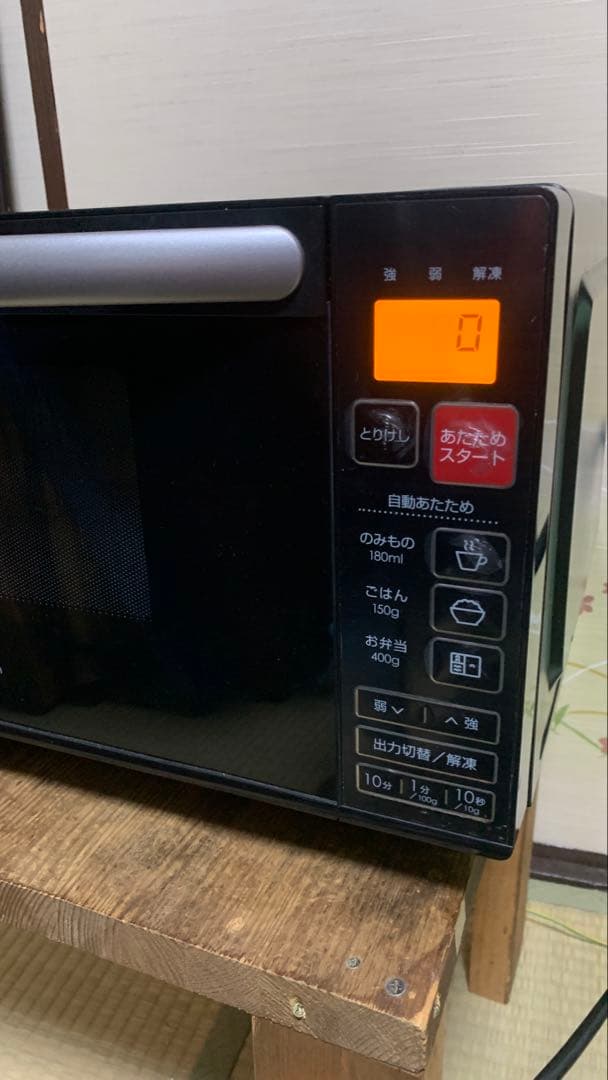 2019年製　ニトリ　フラット電子レンジ EM-520X 黒色