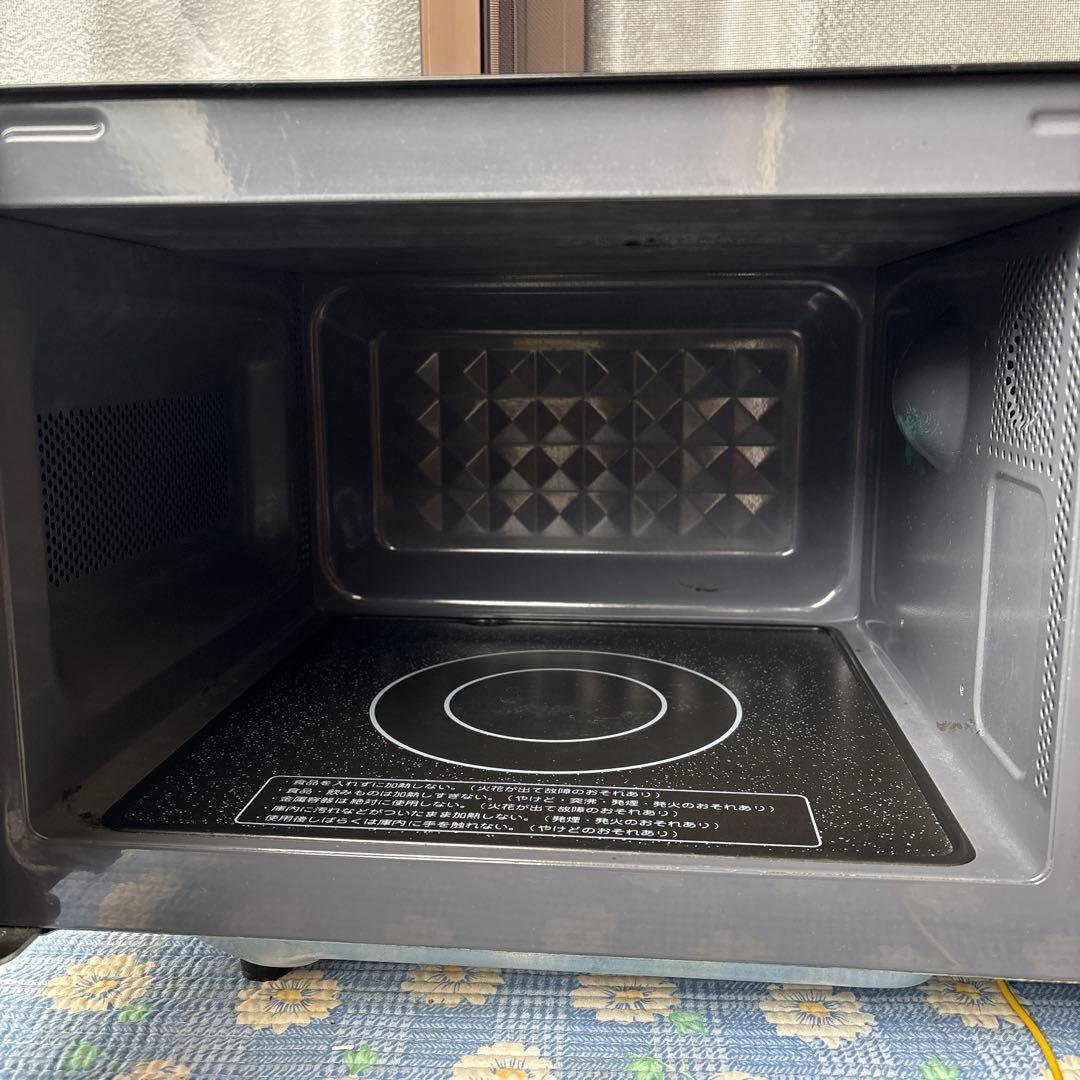 アイリスオーヤマ フラットテーブル電子レンジ 黒