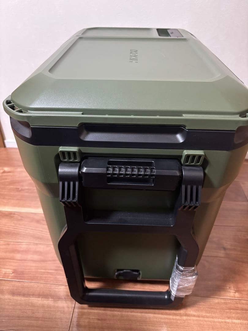 HiKOKI(18V コードレス冷温庫 フォレストグリーン【バッテリーセット】