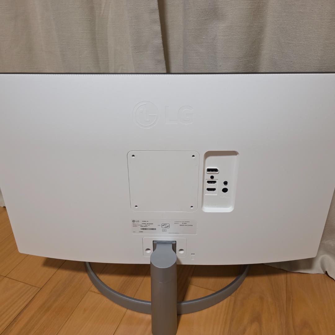 LG 27インチ 4K モニター 27UP600-W
