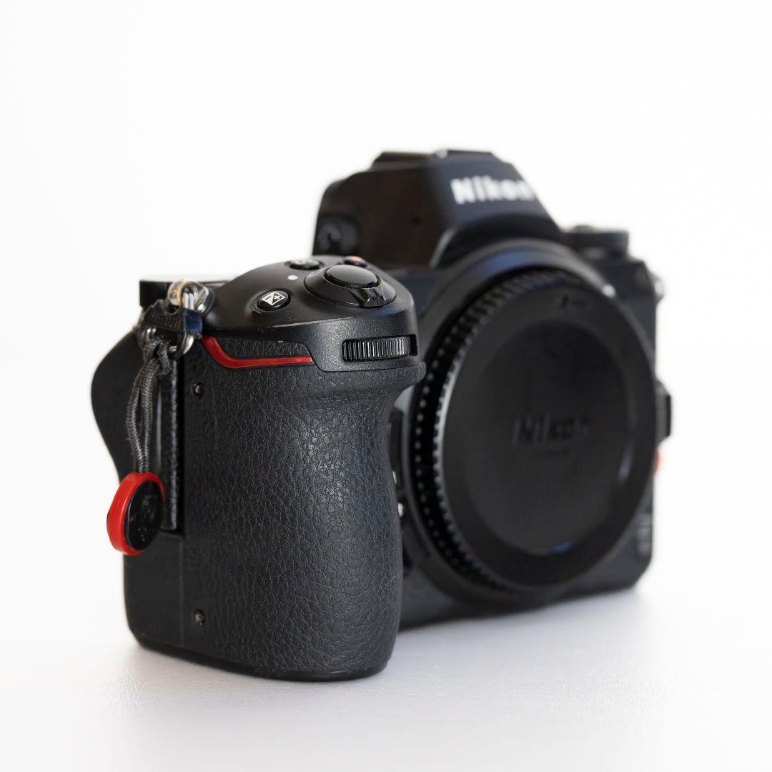 ニコンNikon Z 6 ボディ 【メンテナンス済 】