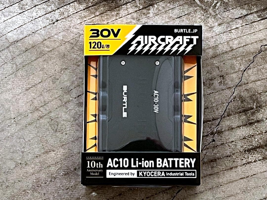 最新30V 新品 バートル AC10 ファンバッテリーセット 空調服用 ブラック