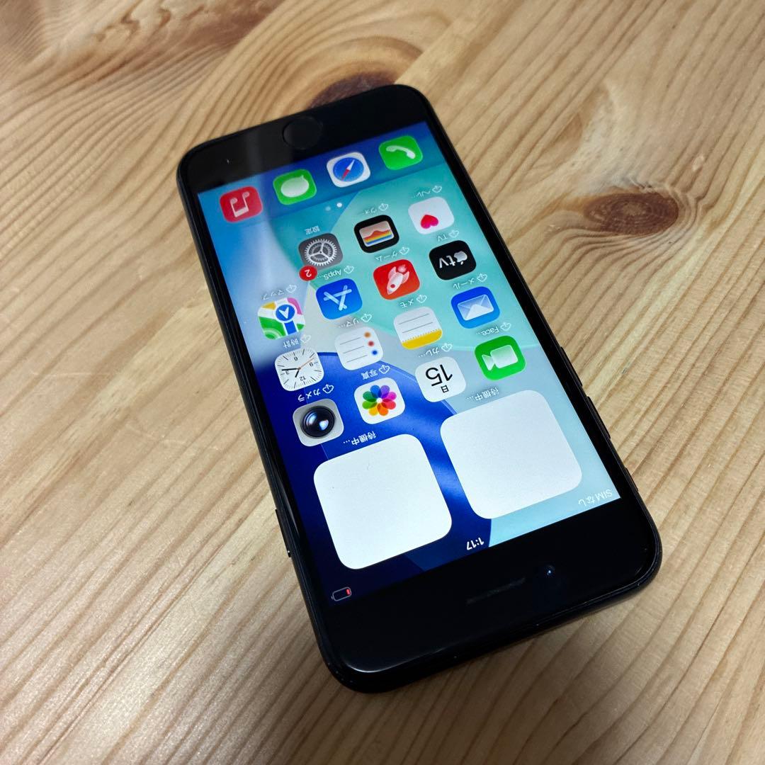 iPhone SE 第三世代　64GB SIMフリー　バッテリー100