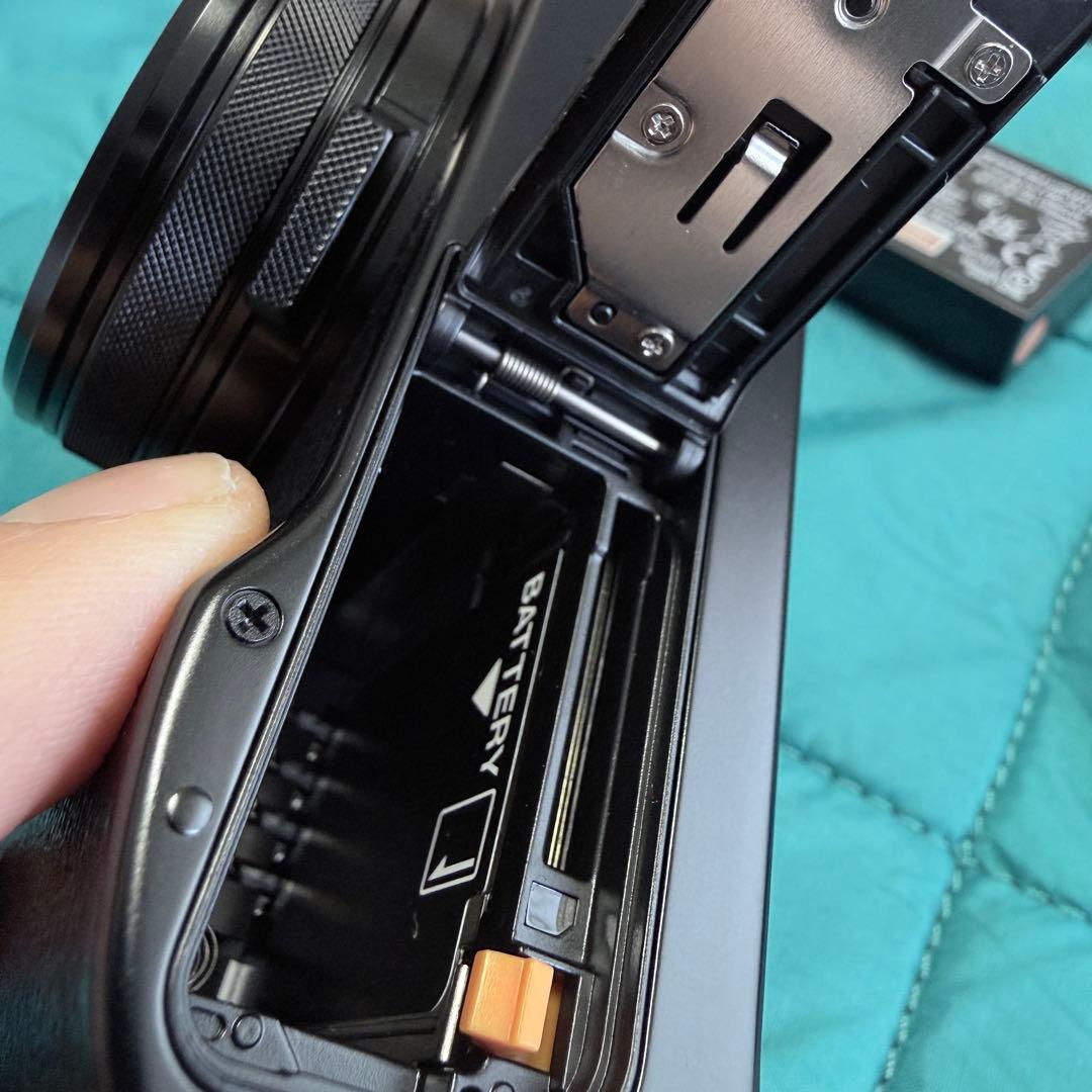 FUJIFILM x100ⅵ ブラック　富士フィルム クイックスターターセット