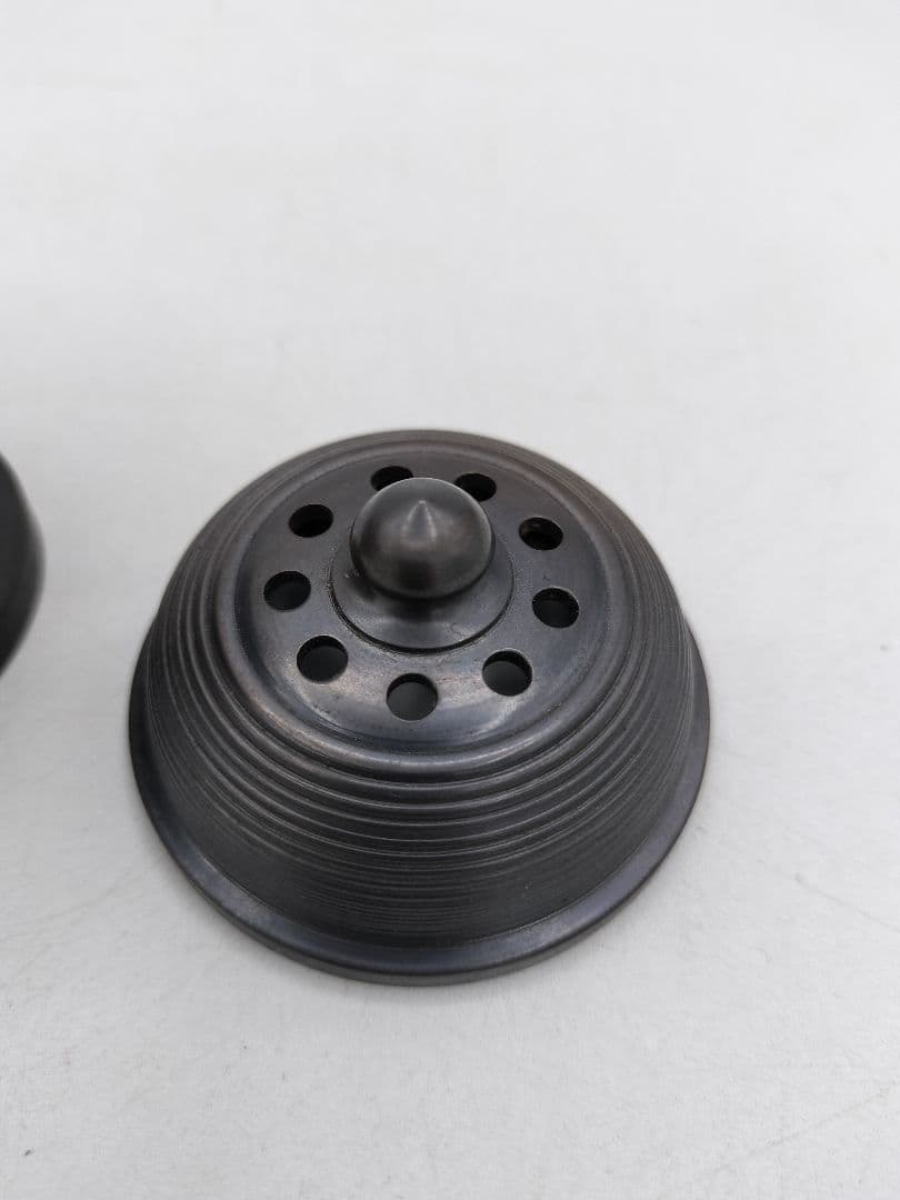 d107 唐銅 蓋置 火屋香炉 ホヤ 般若勘渓 木箱 茶道具 古物