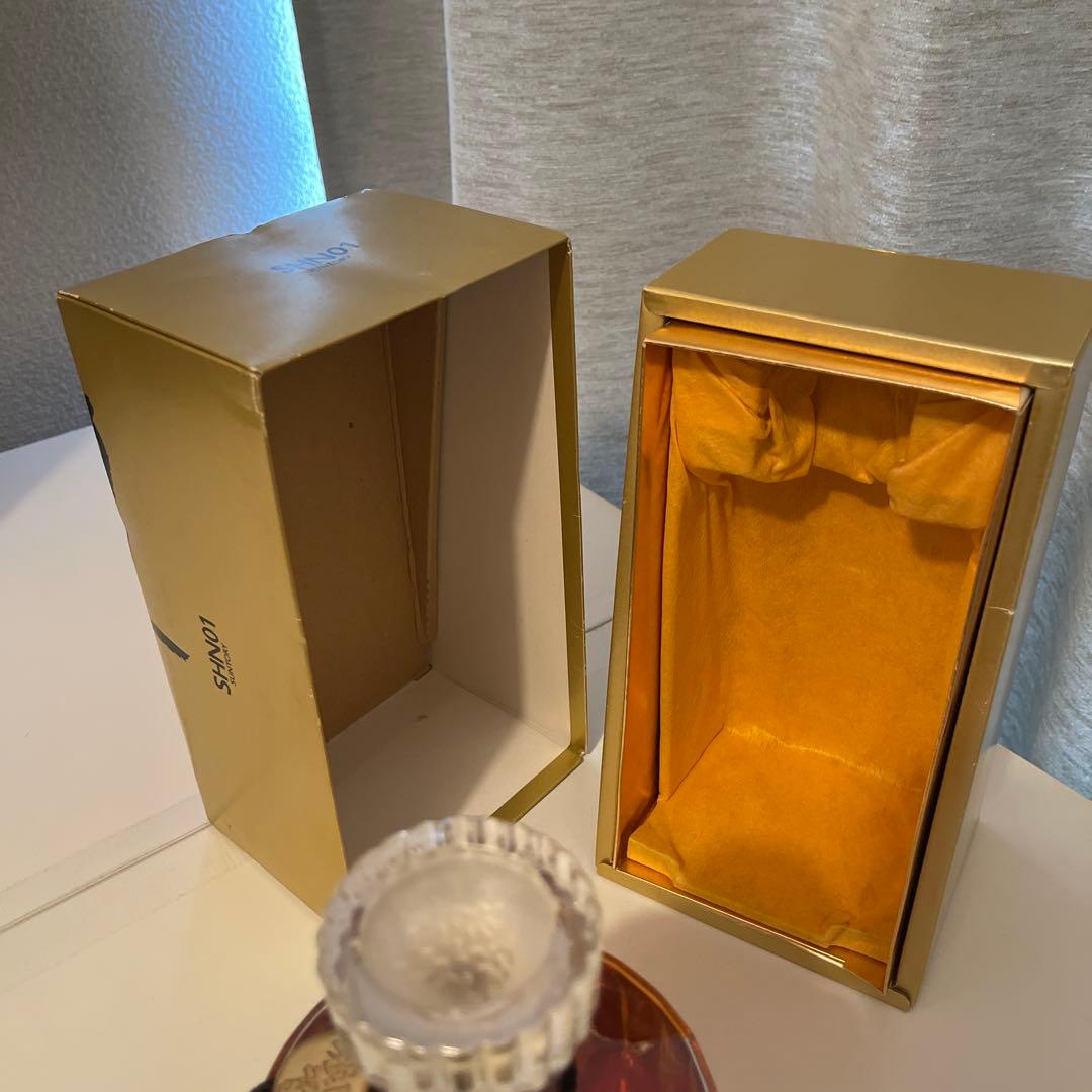 サントリー　響　裏　黒　ラベル　94年〜01年流通　43度　700ml 箱付
