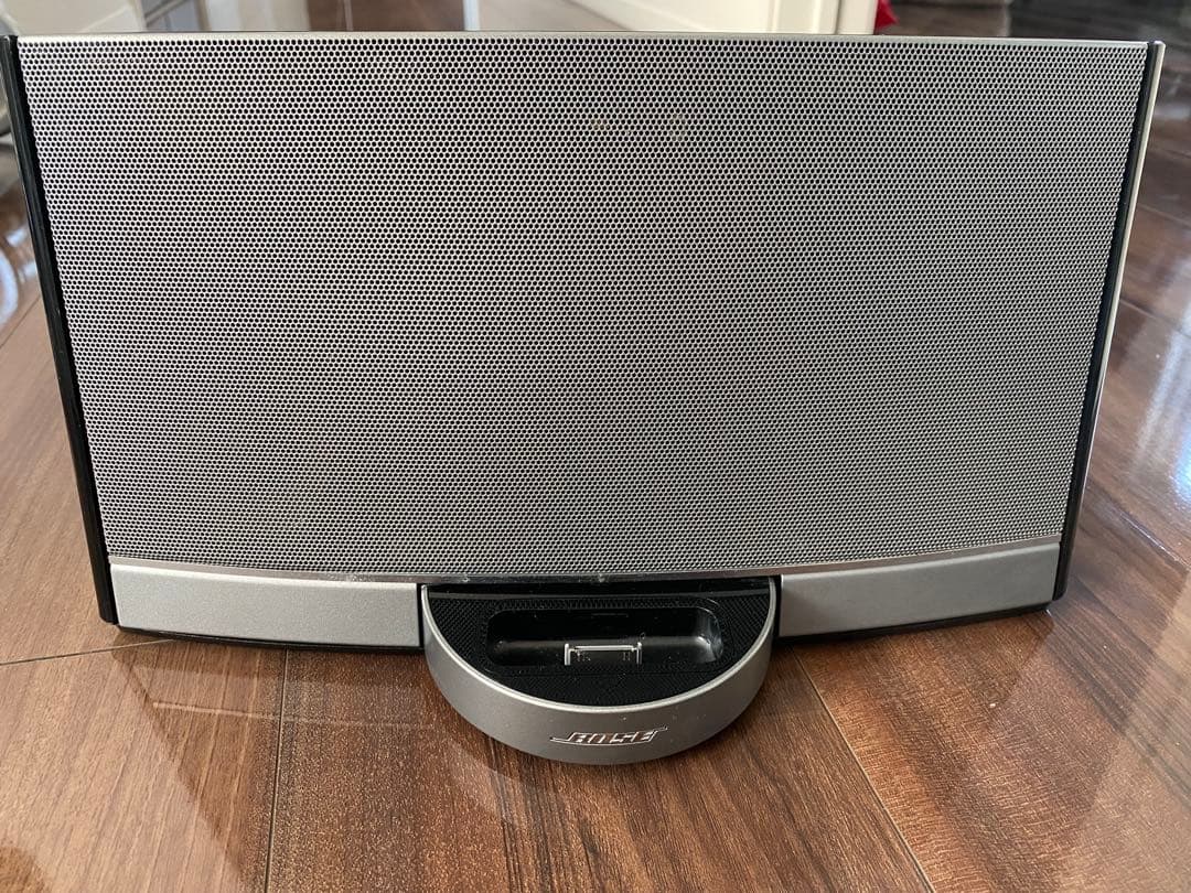 美品 BOSE SoundDock ワイヤレススピーカー 箱付属品あり 送料無料