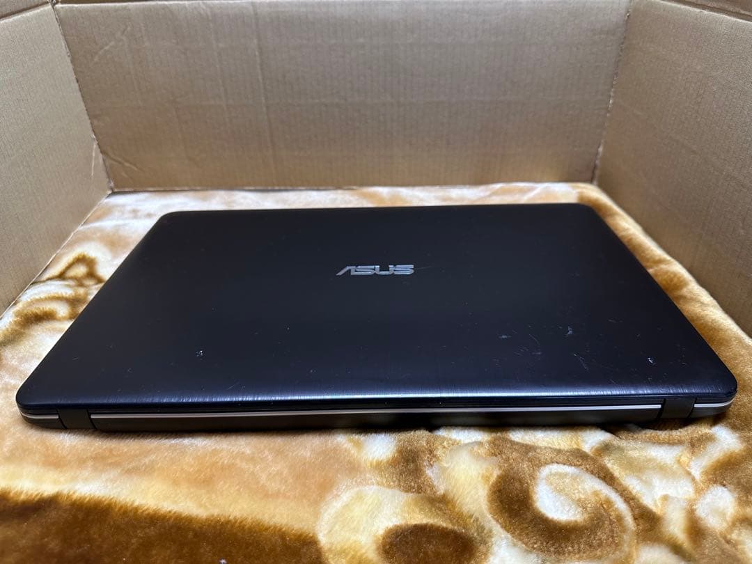すぐ使用可能：ASUS X540S Office 付き