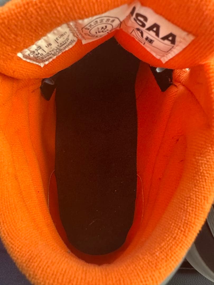 asics WIN JOB CP302 安全靴 グレー/オレンジ　26cm