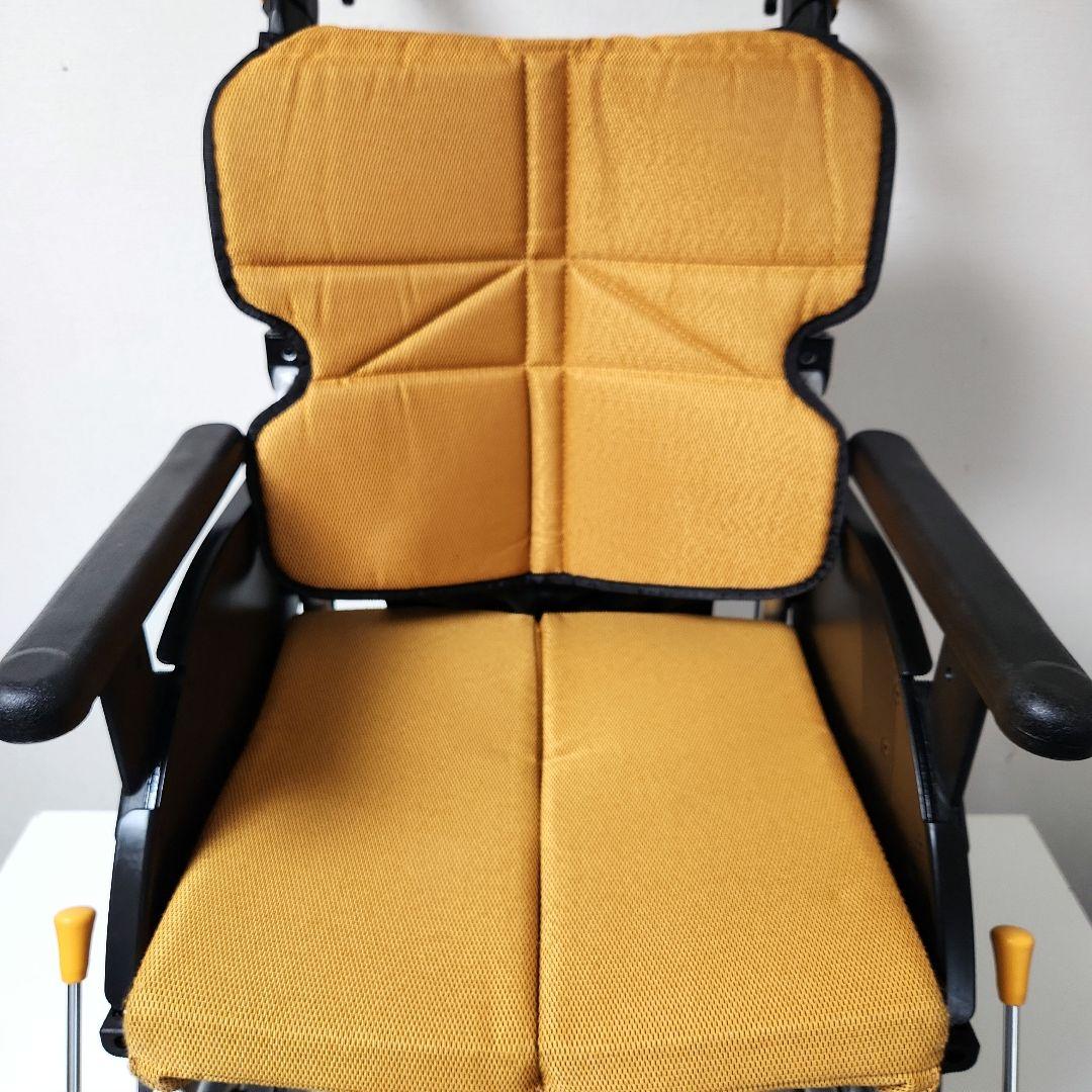 松永製作所　介助用　6輪　多機能　車椅子　NEXT-80B