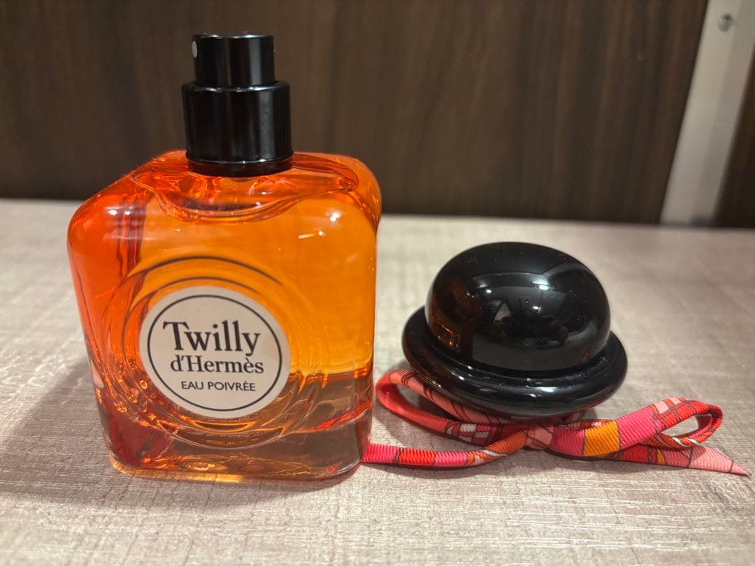エルメス ツイリー ドゥ エルメス オー ポワヴレ 85ml 中古品
