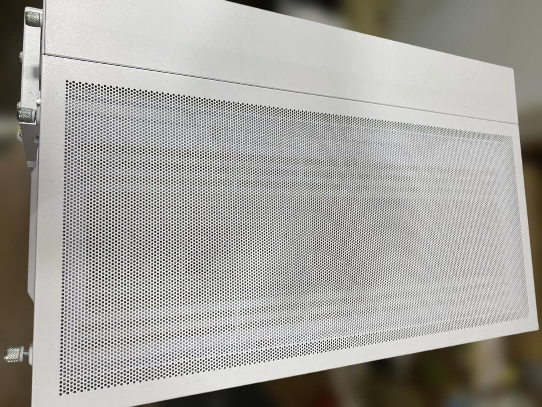 リアンリー O11 DYNAMIC EVO RGB ホワイト