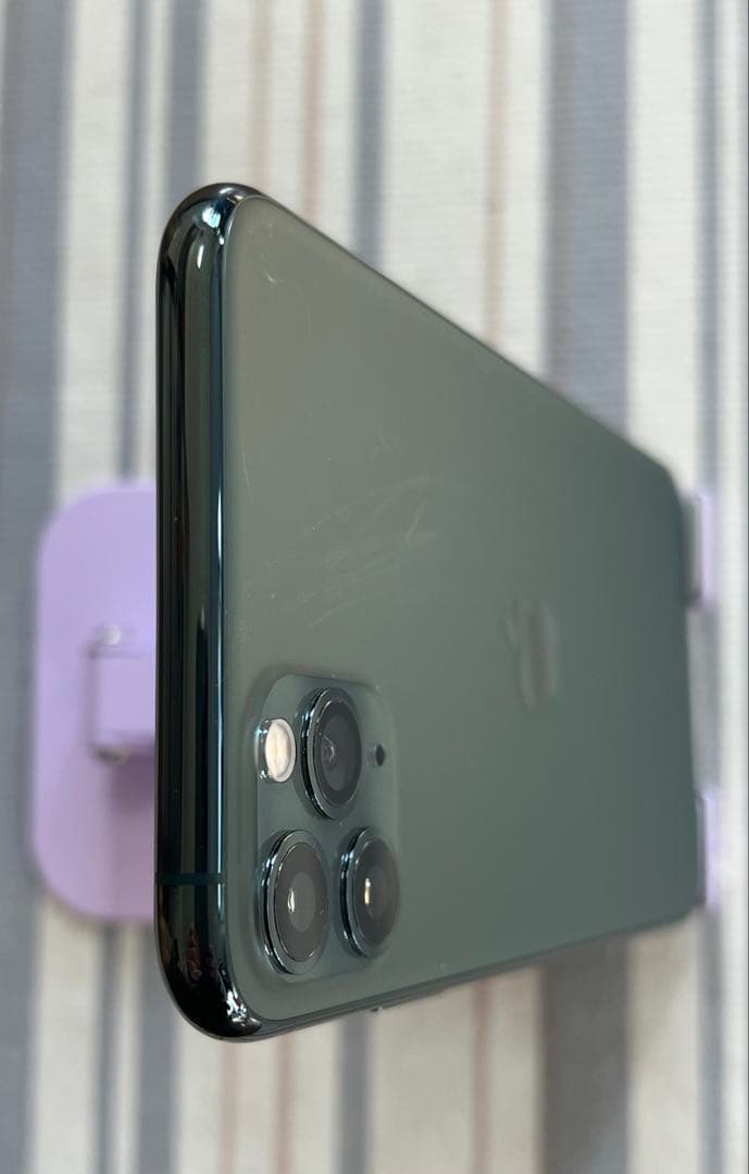 iPhone 11 Pro Max 256GB SIMフリー IOS17