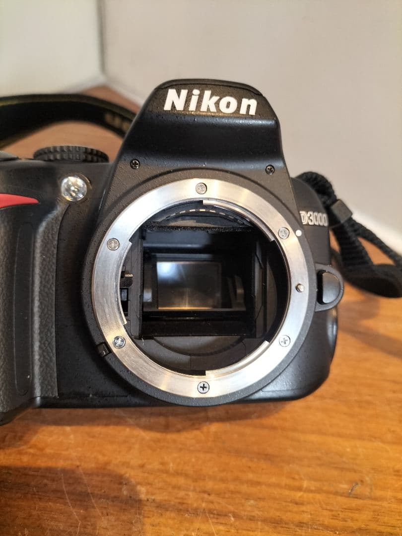 Nikon D3000 デジタル一眼レフカメラ TAMRONレンズ