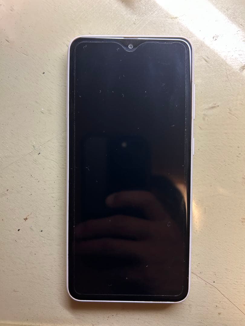 docomo GalaxyA225G SC-56Bスマートフォン本体　ホワイト