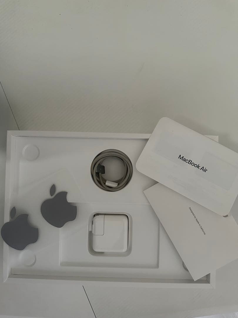 MacBook Air M2 スペースグレイ 8GB / 256GB 付属品完備