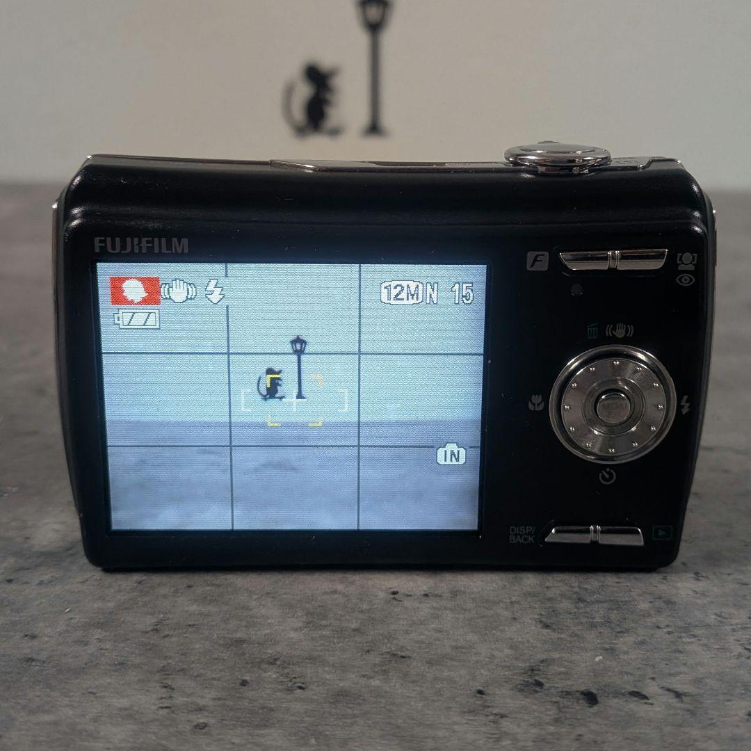 FUJIFILM FINEPIX F100fd デジタルカメラ