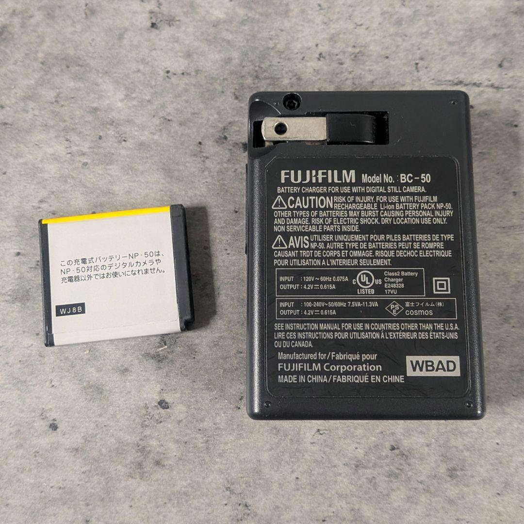 FUJIFILM FINEPIX F100fd デジタルカメラ
