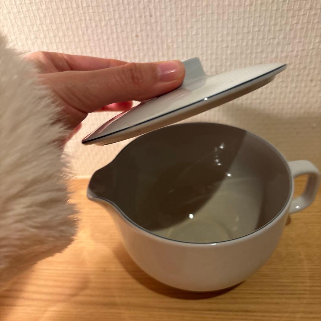 くるみの木　　アンティークポット