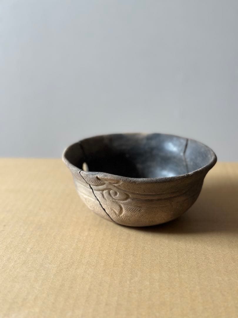 磨消文鉢形土器 (縄文時代晩期)