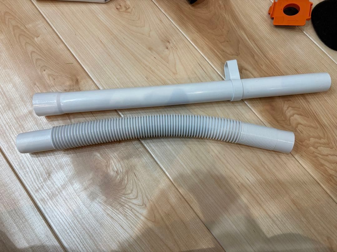 マキタ掃除機　10.8v CL107FDSHW （洗浄済）