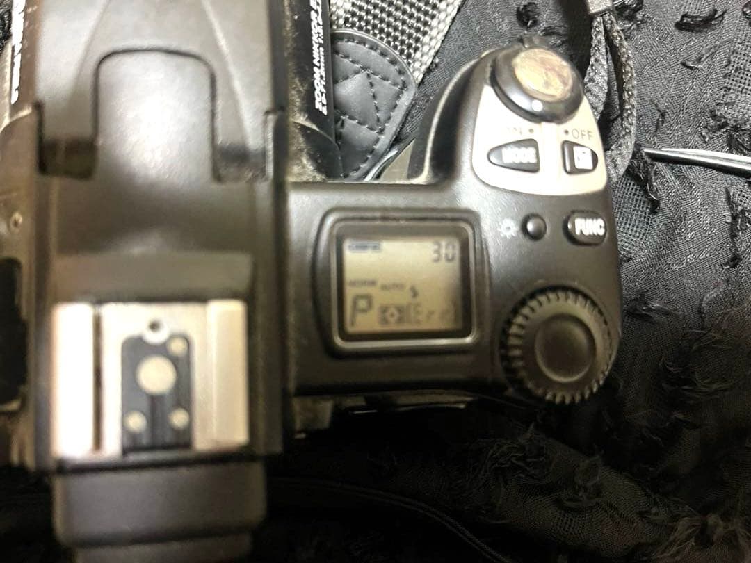 Nikon COOLPIX E5700ニコン地位眼レフミラーレスカメラ写真趣味人