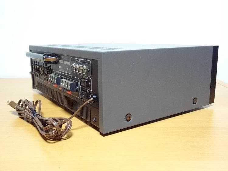 YAMAHA CR-500 レシーバー　　 1971年製 傷の少ない美品