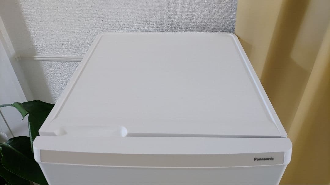 【美品】パナソニック 冷蔵庫 2023年製 138L 静音・抗菌脱臭 設置送料込