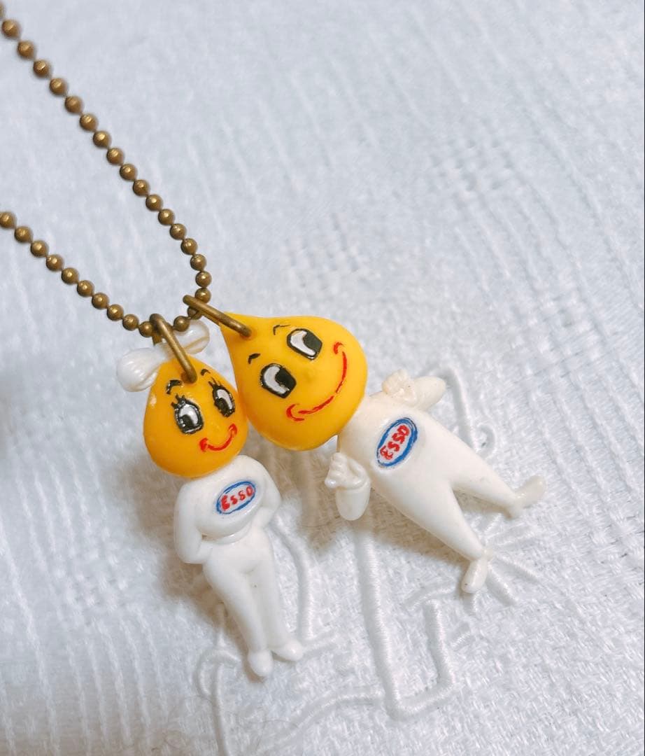 ESSO オイルドロップカップル フレンチキーホルダー　ヴィンテージ　60s