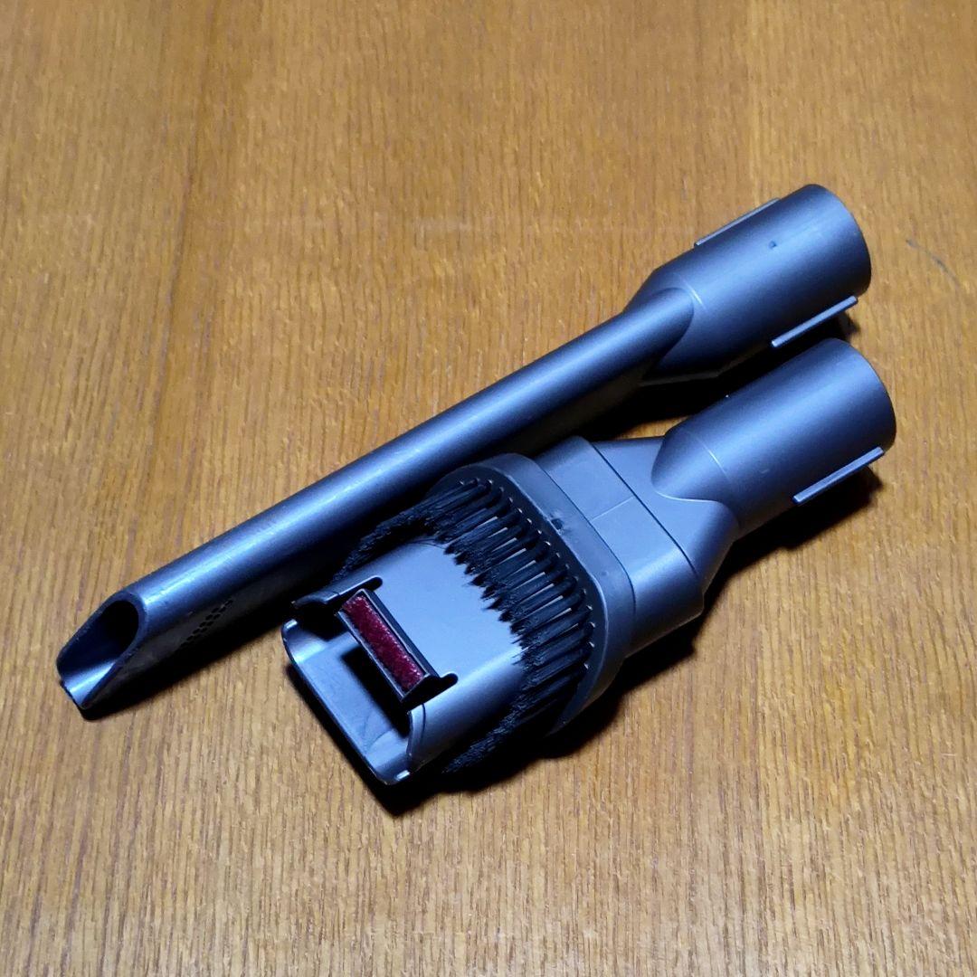 ダイソンV8 SV10K掃除機＋マキタ18vアダプターセット分解清掃済み 動作品