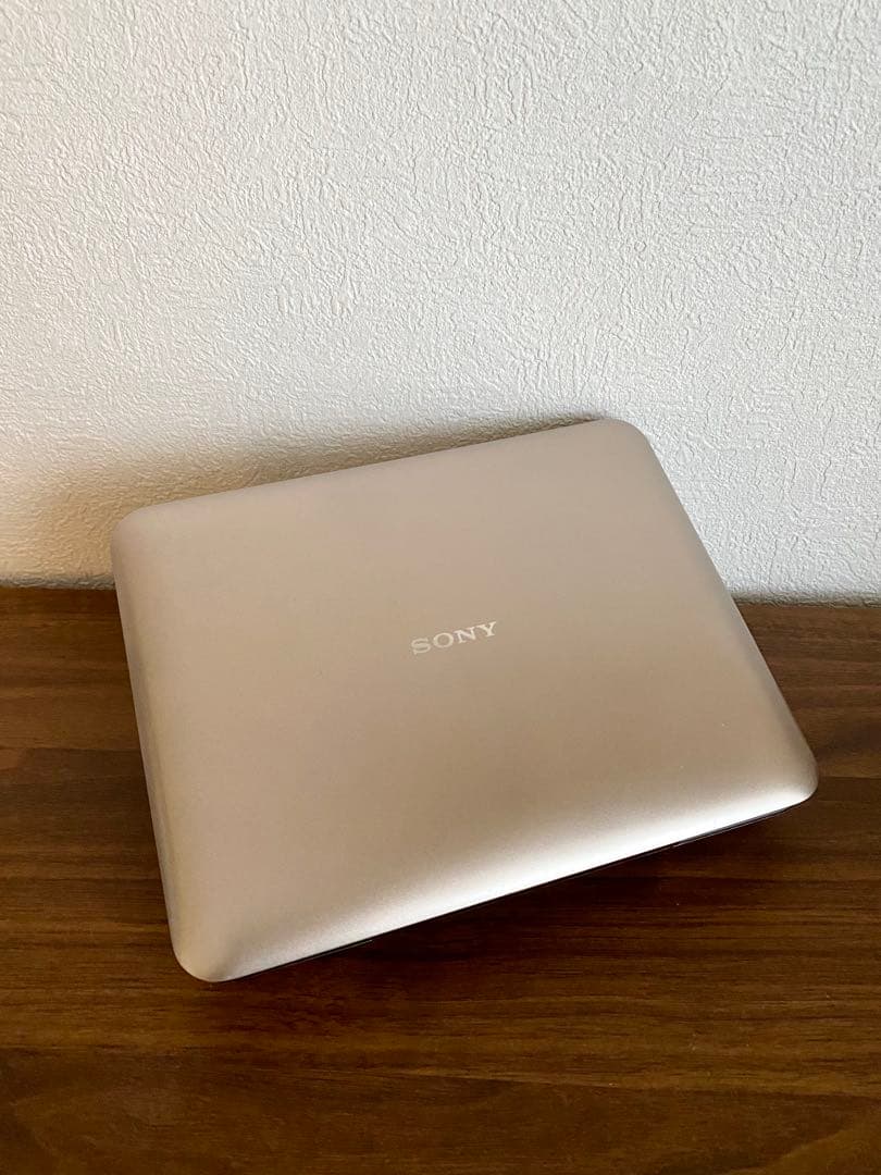 【中古】SONY ポータブルDVDプレーヤーDVP-FX780 7V型 ゴールド