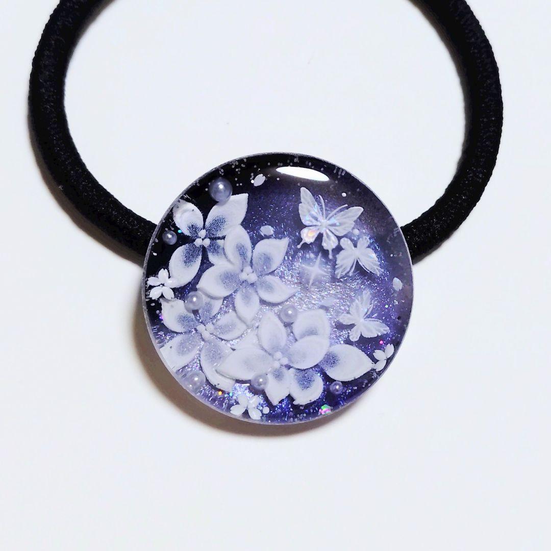 No.405　レジン ヘアゴム キーホルダー ピンバッジ 花柄透け感あり