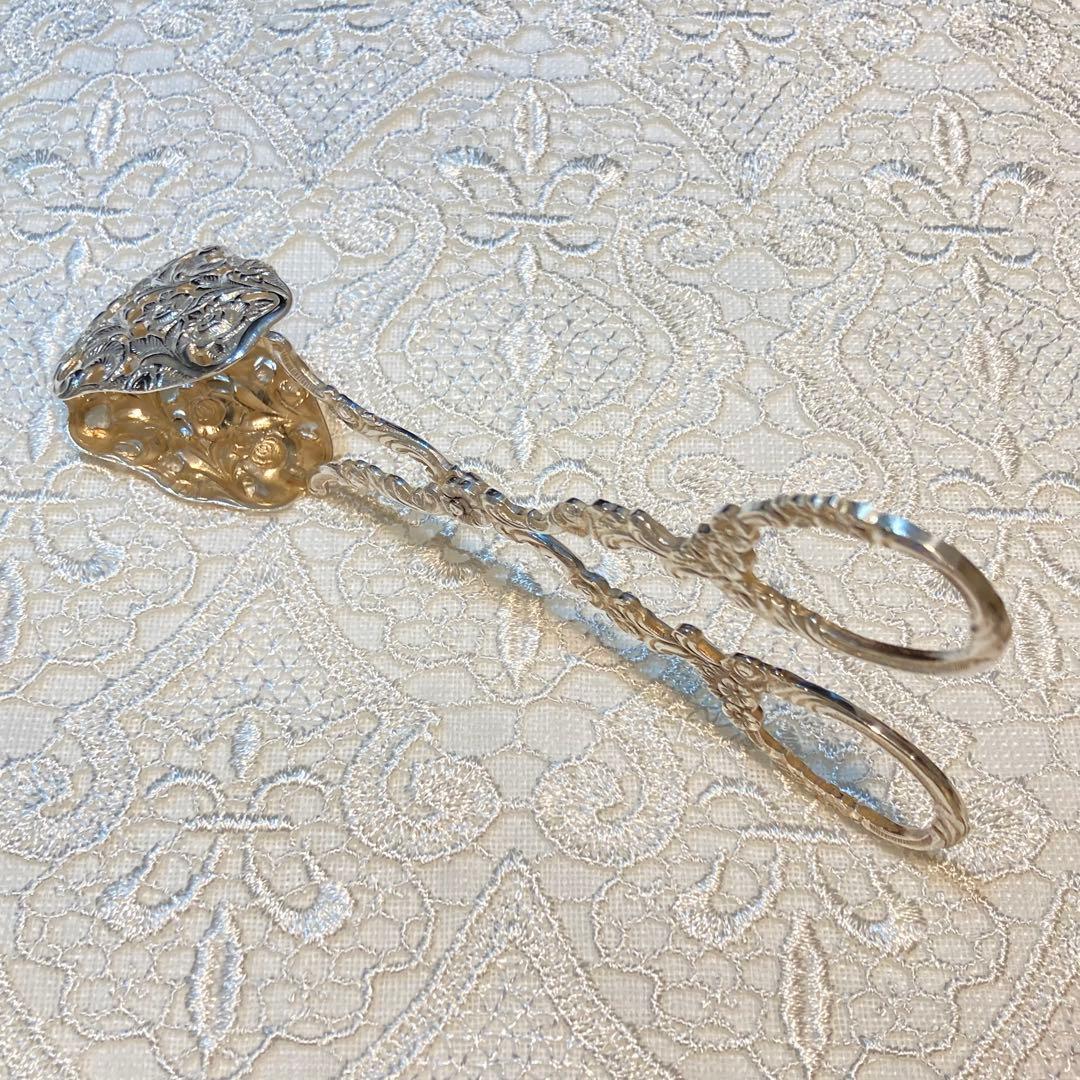 40 シルバー 100薔薇の透かし模様のクッキートング