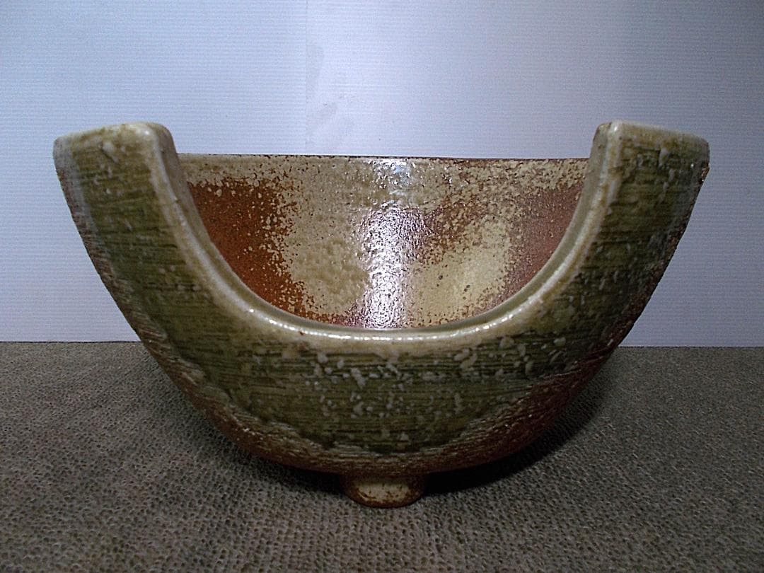 茶道具 風炉釜セット 未使用茶釜 未使用五徳 信楽焼風炉 底瓦 敷板 釜環