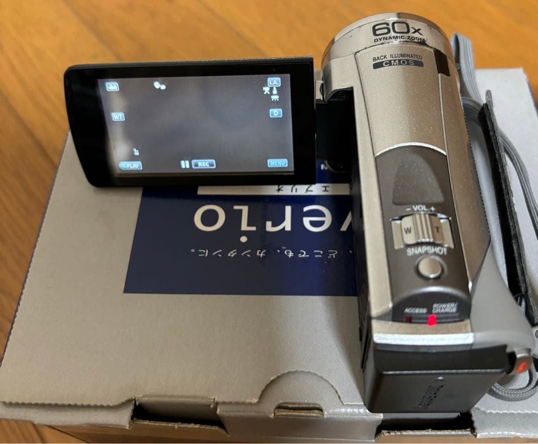 JVC Everio ビデオカメラ GZ-E770