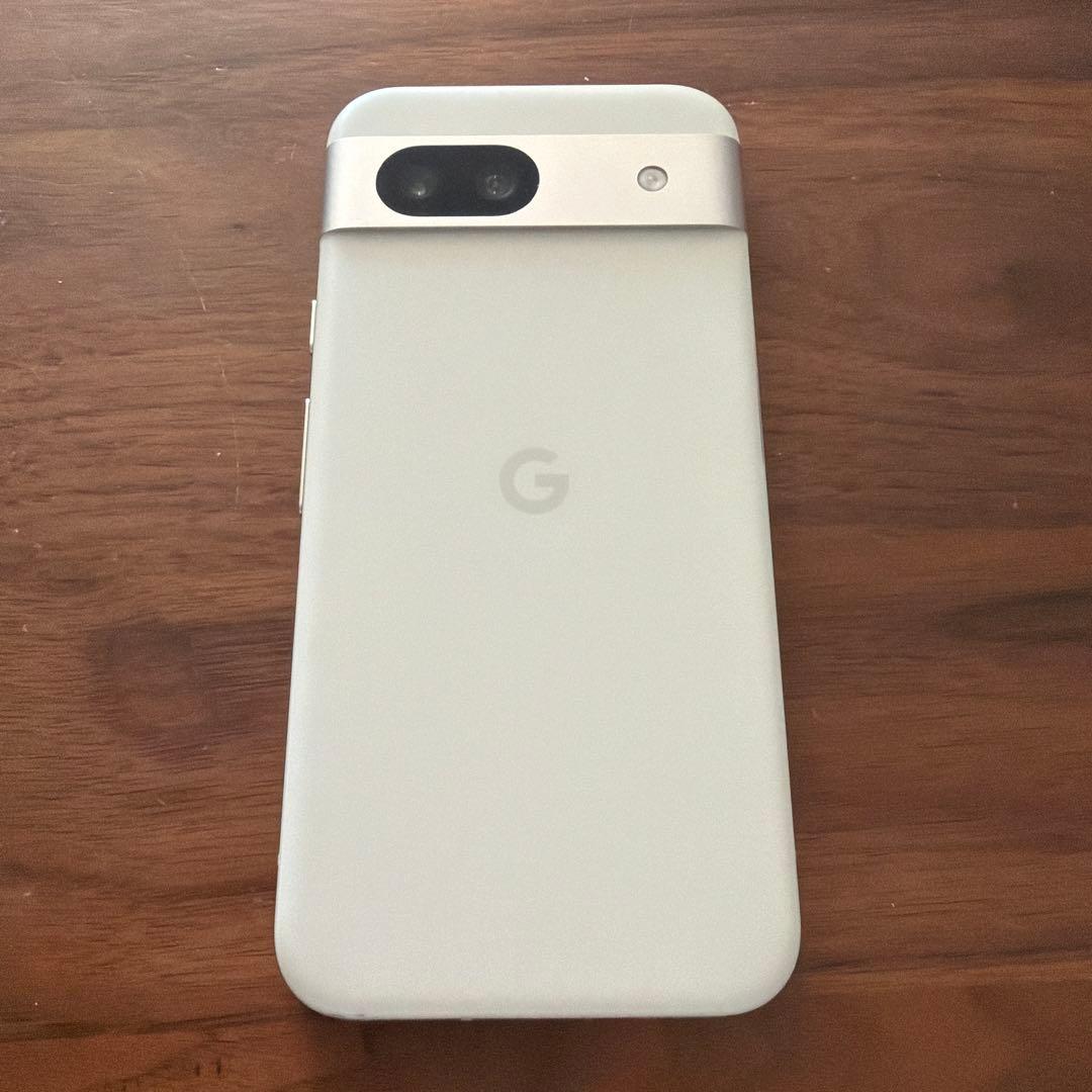 Google pixel 8a ケース付きSIMフリー【画面割れあり】